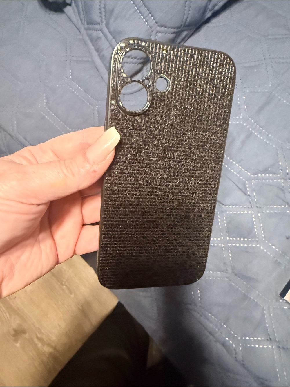 Slim Black Textured Phone Case – Protective Grip BRAND NEW  iPhone 16 pro case